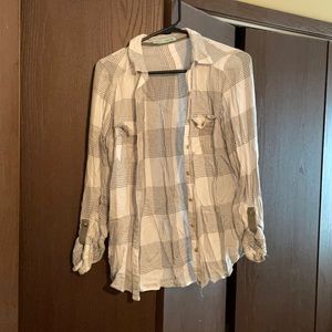 Women’s plaid button down